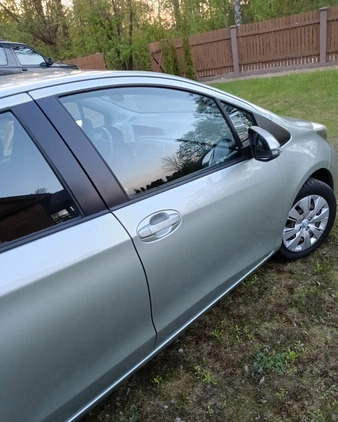 Toyota Yaris cena 32000 przebieg: 170000, rok produkcji 2011 z Sokółka małe 254